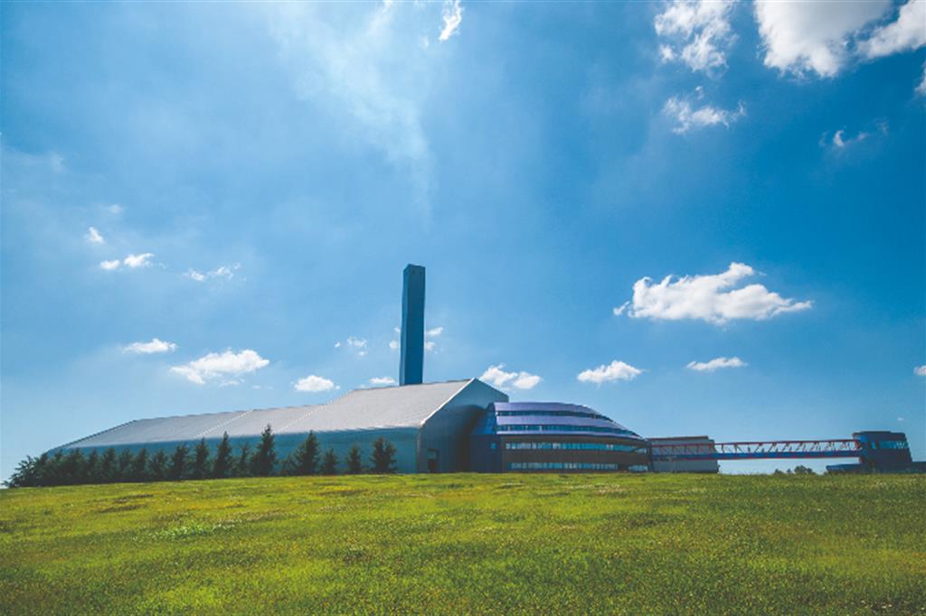 Il termoutilizzatore di A2A a Brescia, impianto innovativo che dai rifiuti produce energia e calore per il teleriscaldamento