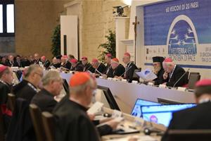 A Bari il G20 dei vescovi per costruire nuove frontiere di pace