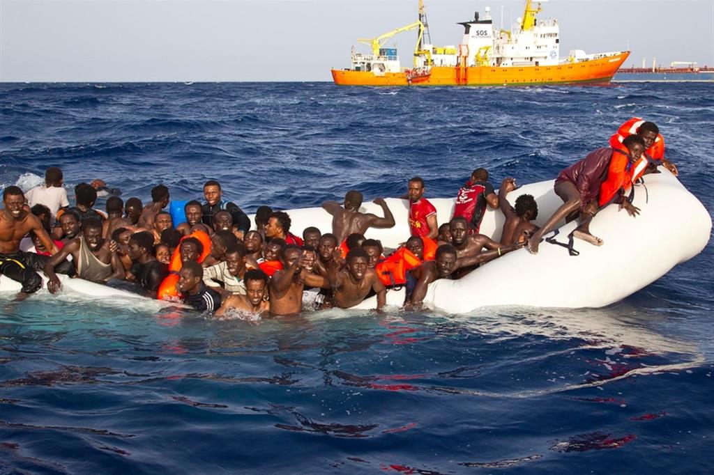 Migranti soccorsi. Molti altri invece hanno perso la vita nel Mediterraneo