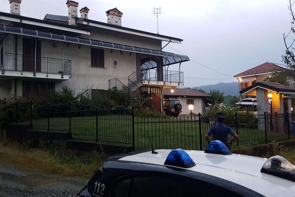 La villetta dove  un uomo di 47 anni,  operaio in un'azienda meccanica, ha  ucciso  il figlio di 11 anni a Rivara