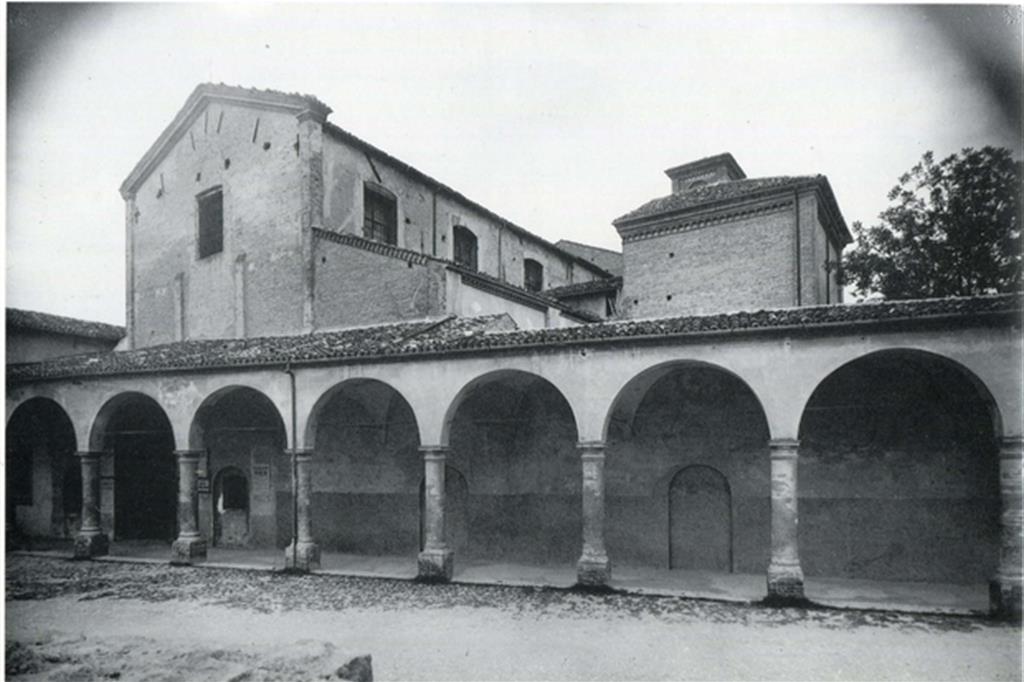 La chiesa di San Biagio a Forlì, prima di essere distrutta dai bombardamenti tedeschi