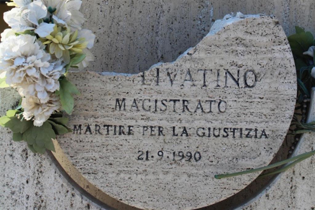 Bassetti: il mondo ha bisogno di eroi come Livatino. Le parole di Mattarella