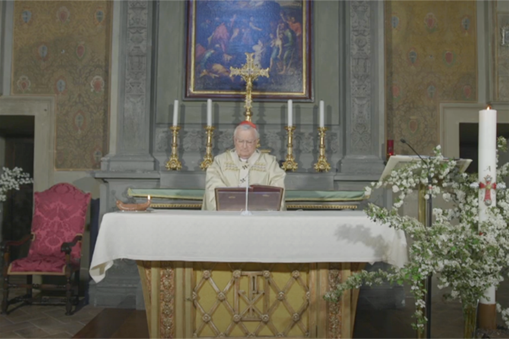 La Messa con il cardinale Bassetti senza fedeli
