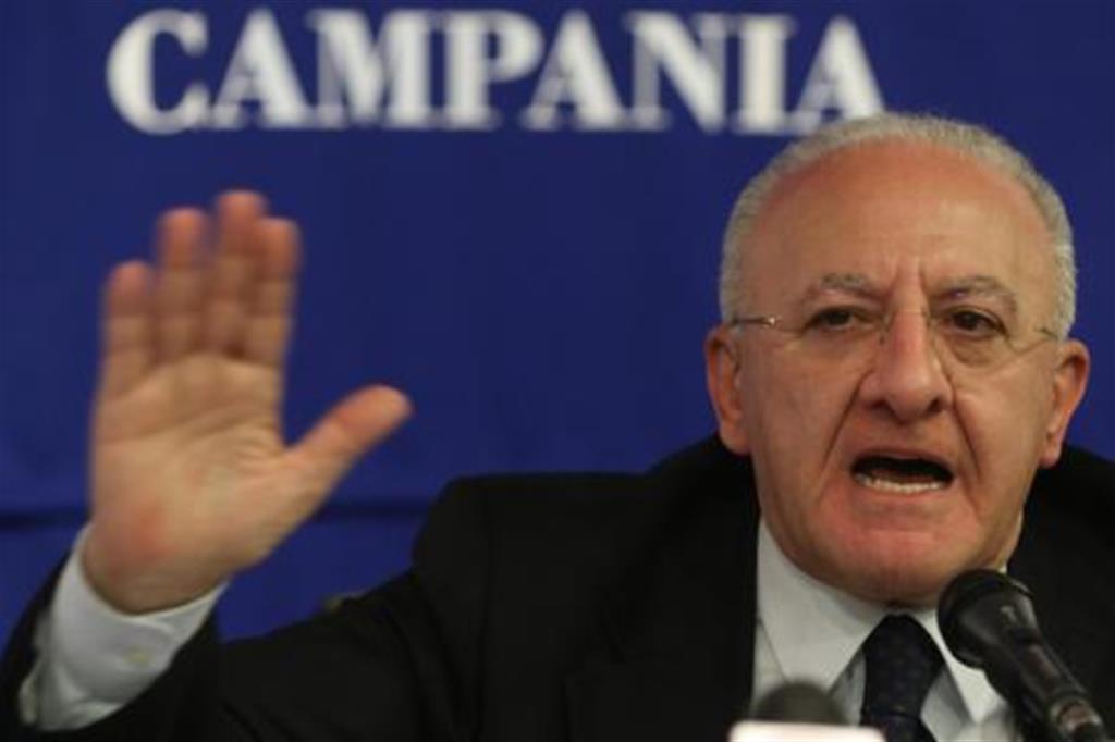 Il governatore della Campania De Luca