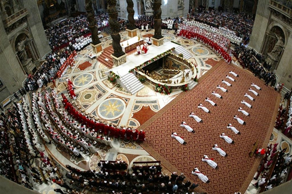 Il senso cattolico e funzionale del celibato dei sacerdoti
