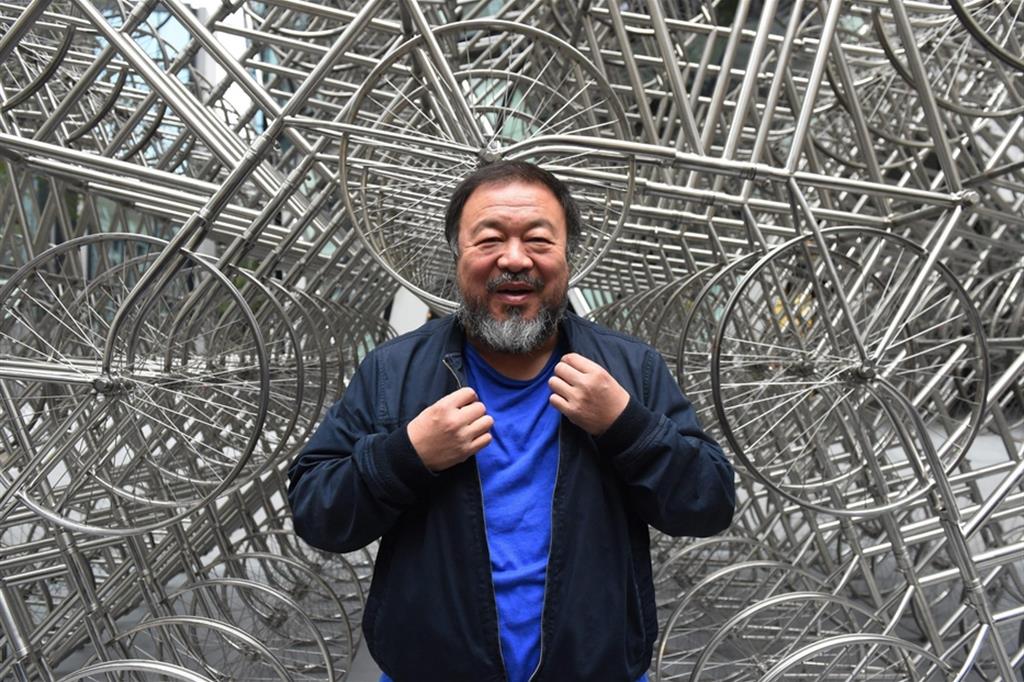 L’artista e dissidente cinese Ai Weiwei ha 63 anni