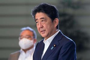 Il premier Abe: «Mi dimetto per motivi di salute»
