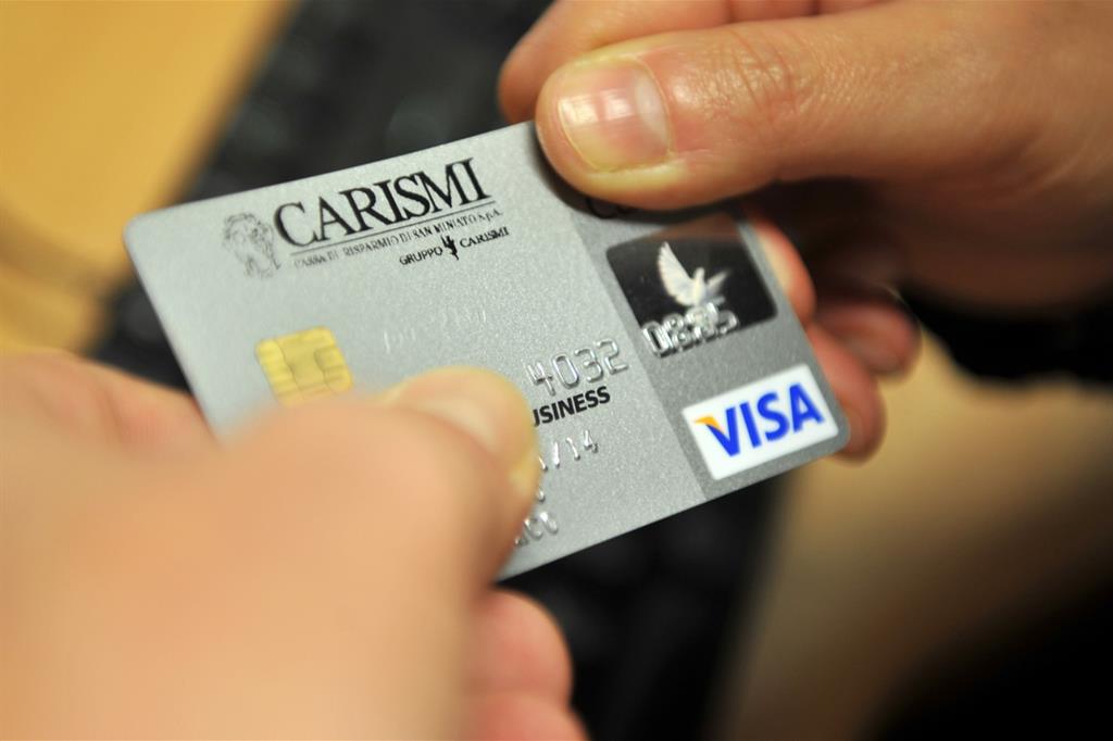 Shopping online, home banking e carte: i trucchi per non farsi imbrogliare