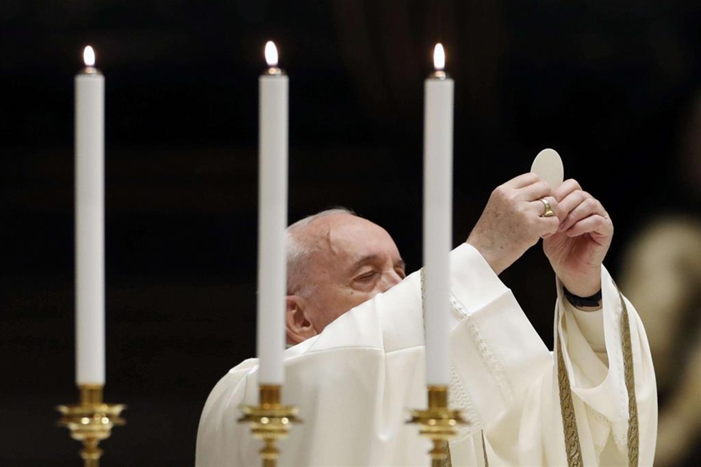 Il Papa alla Veglia Pasquale in San Pietro