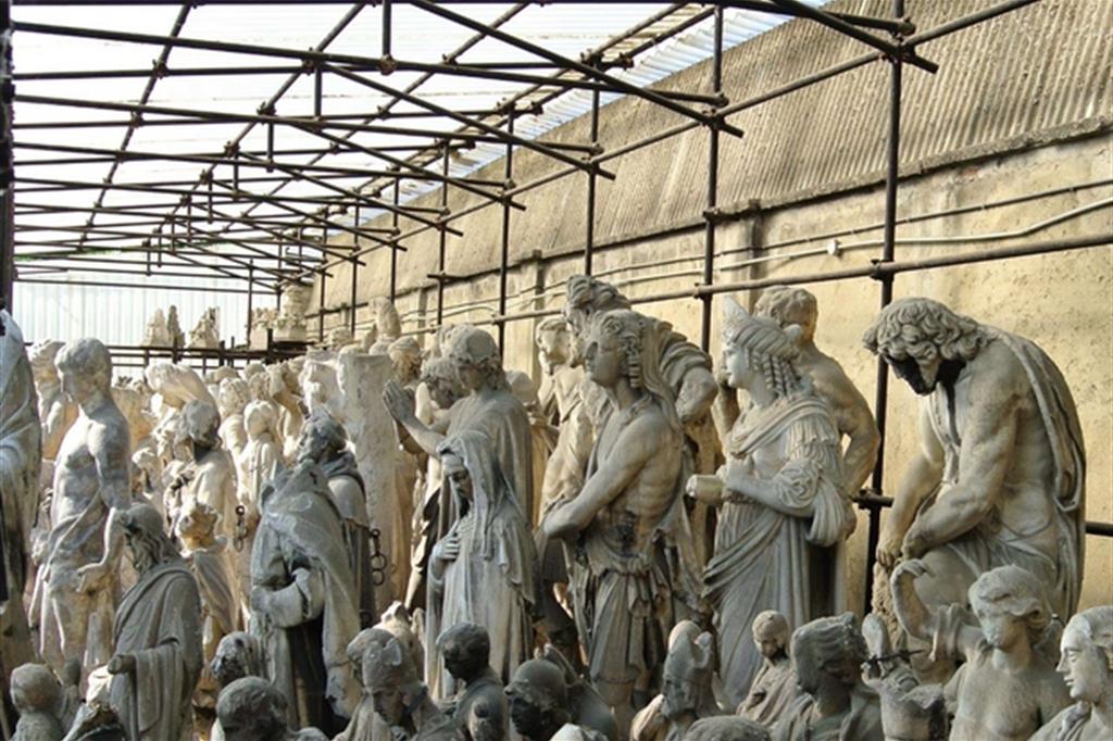 Duomo di Milano: ecco come «adottare una statua»
