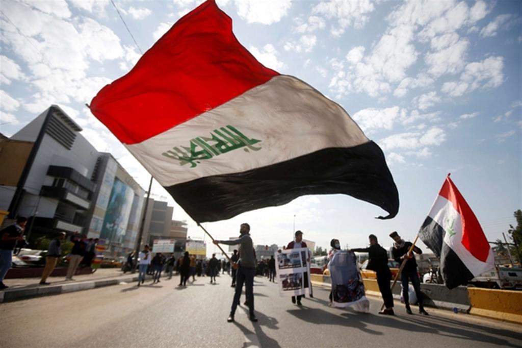 La sovranità del popolo iracheno sorvolata ancora una volta dai razzi