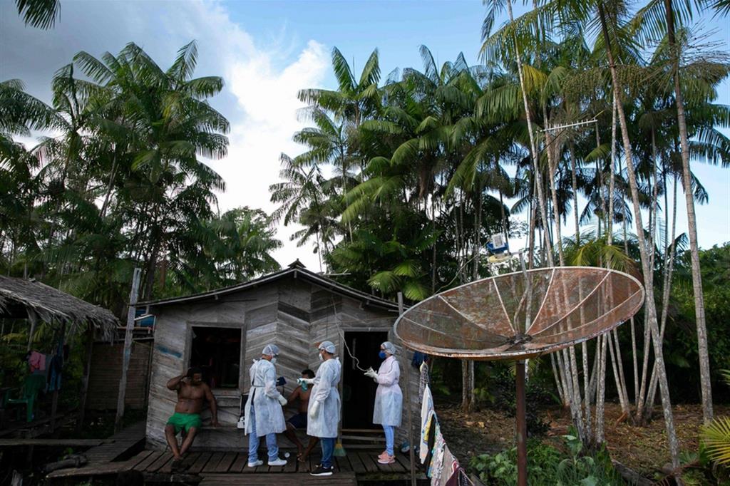 Controlli sanitari in Amazzonia brasiliana