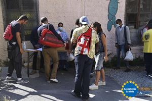 I migranti alla porta di Ventimiglia. Dove la solidarietà è di frontiera