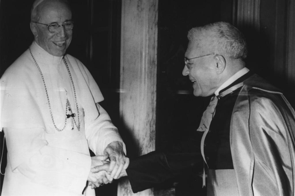 Il cardinale Domenico Tardini nel 1958 con papa Pio XII