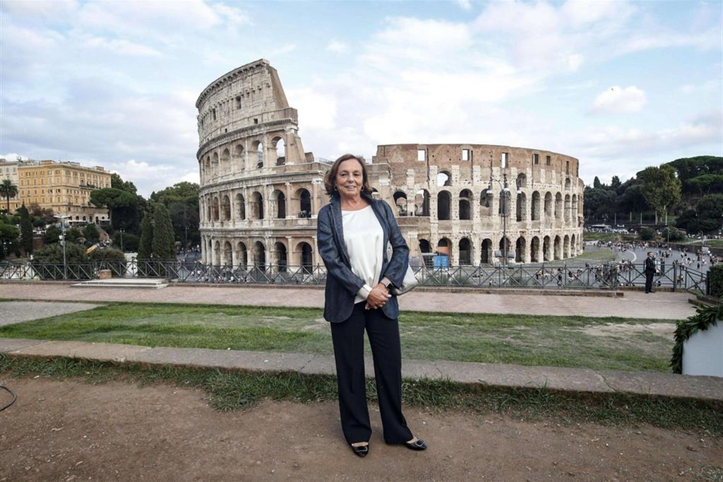 Luciana Lamorgese, 66 anni, dal settembre 2019 è la ministra dell’Interno del Conte II, dopo una carriera come prefetto, per un anno anche a Milano