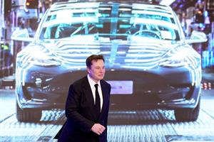 Perché Tesla sta sbandando nella giungla di Wall Street