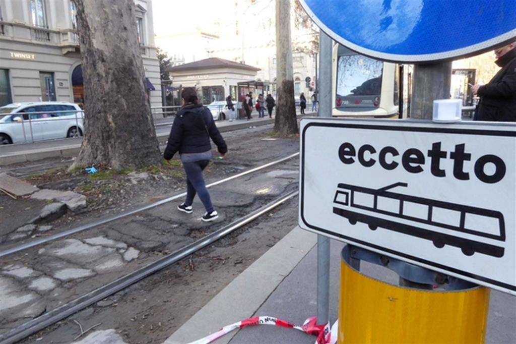 Ragazza coreana travolta e uccisa da un tram a Milano
