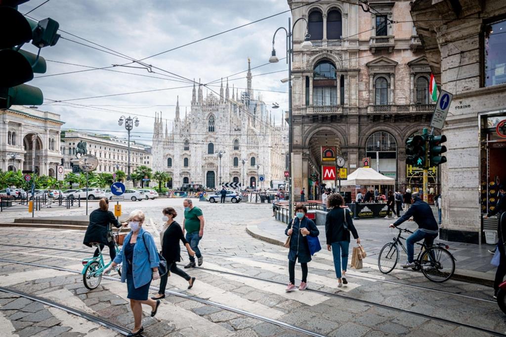 Milano, vita quotidiana al tempo della fase 3