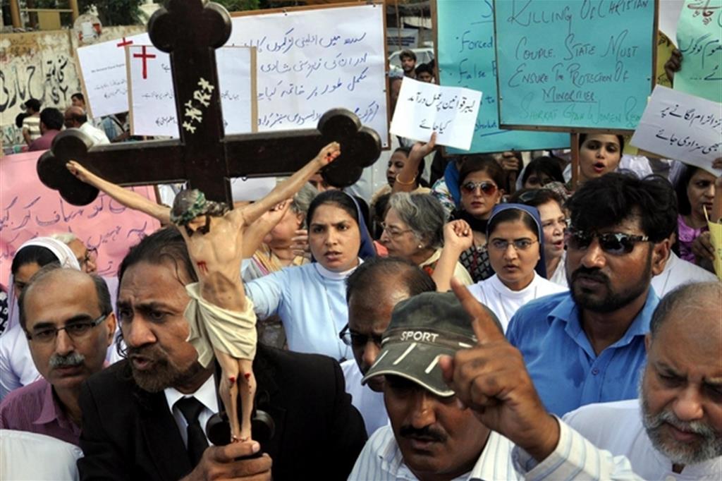 Cristiani in piazza per chiedere giustizia per le vittime in Pakistan