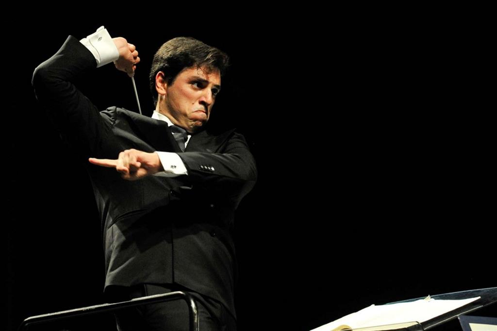 Il trentenne direttore d’orchestra tarantino Vincenzo Milletarì