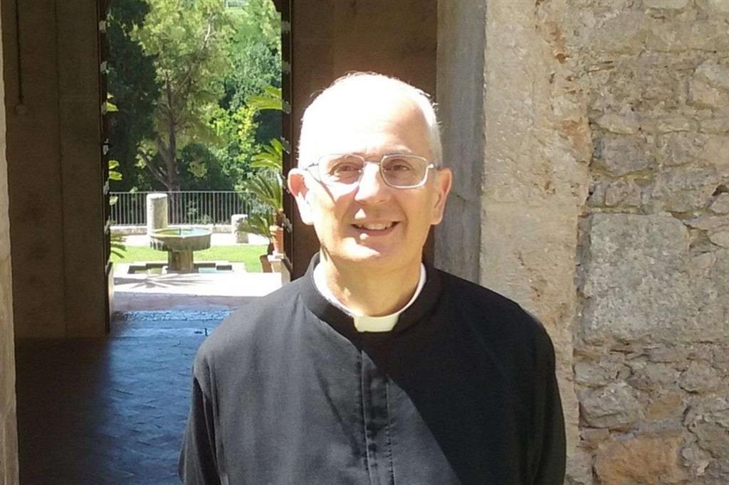 Padre Francesco Bamonte