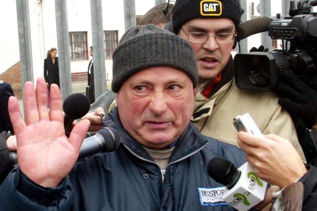 Graziano Mesina esce dal carcere dopo la grazia concessa dall'allora presidente Ciampi nel 2004