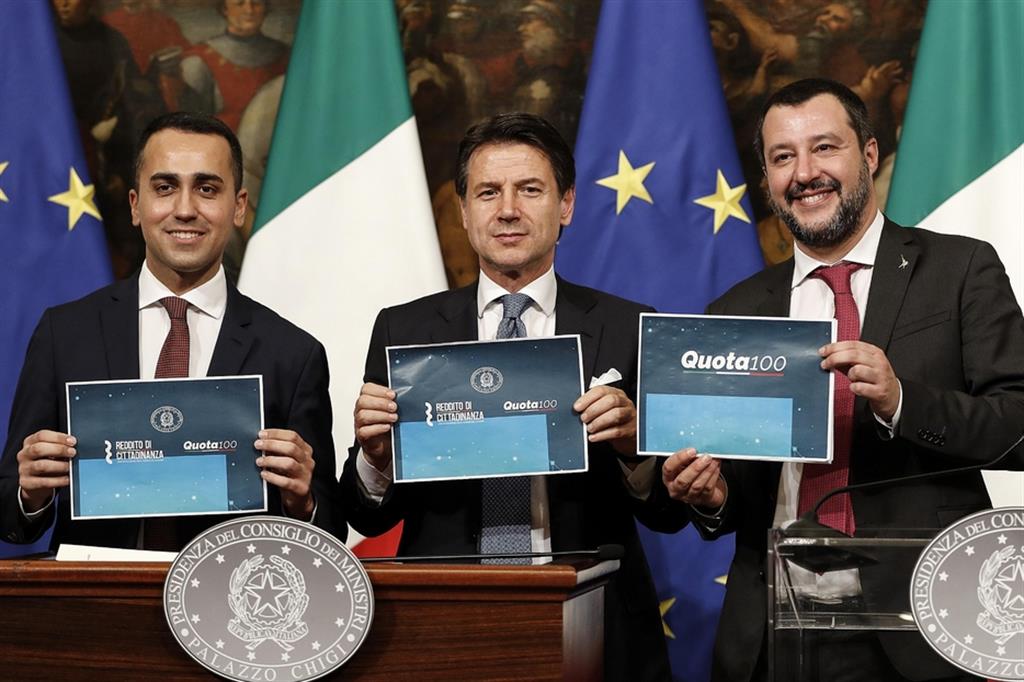 Gennaio 2019: Conte tra Di Maio e Salvini per il varo del Reddito di cittadinanza e Quota 100