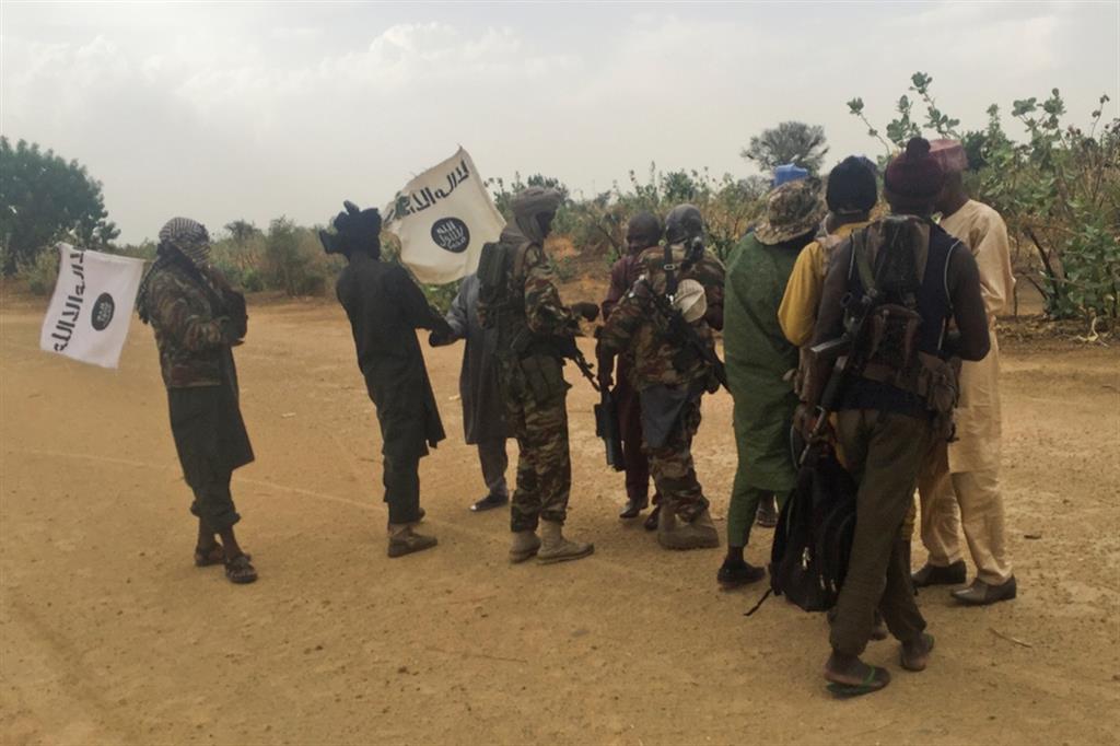 Guerriglieri di Boko Haram in una foto del 2017