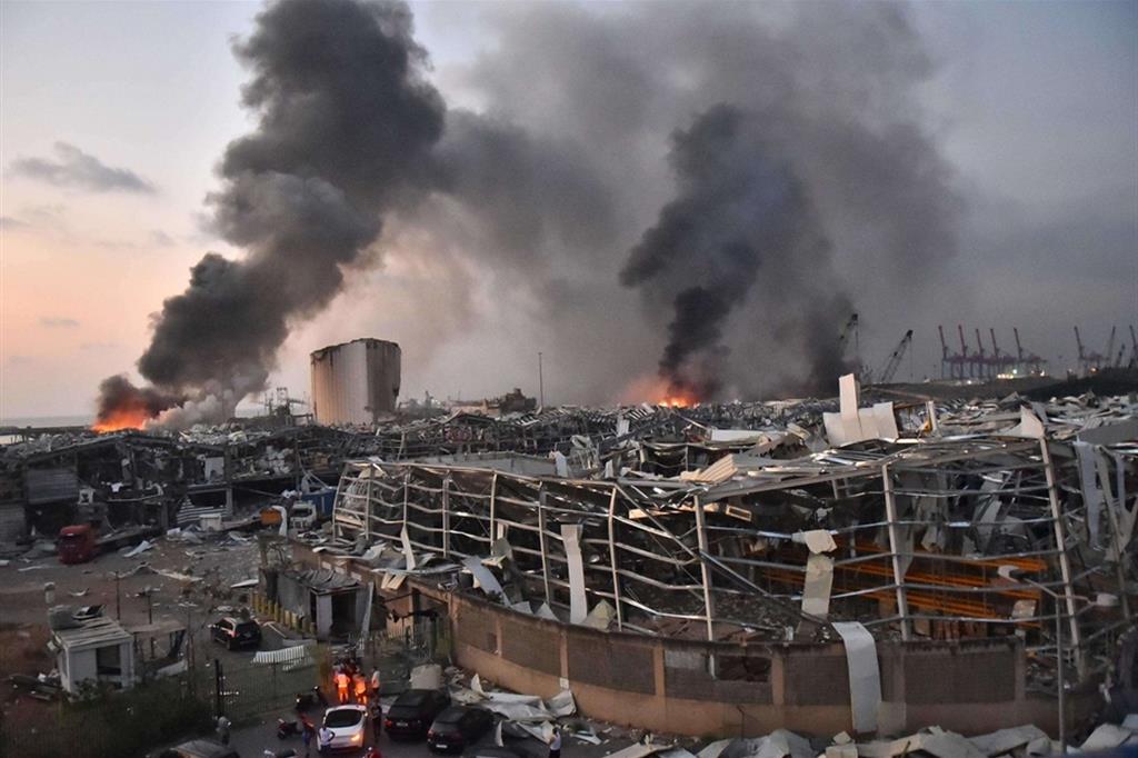 Esplosioni al porto di Beirut