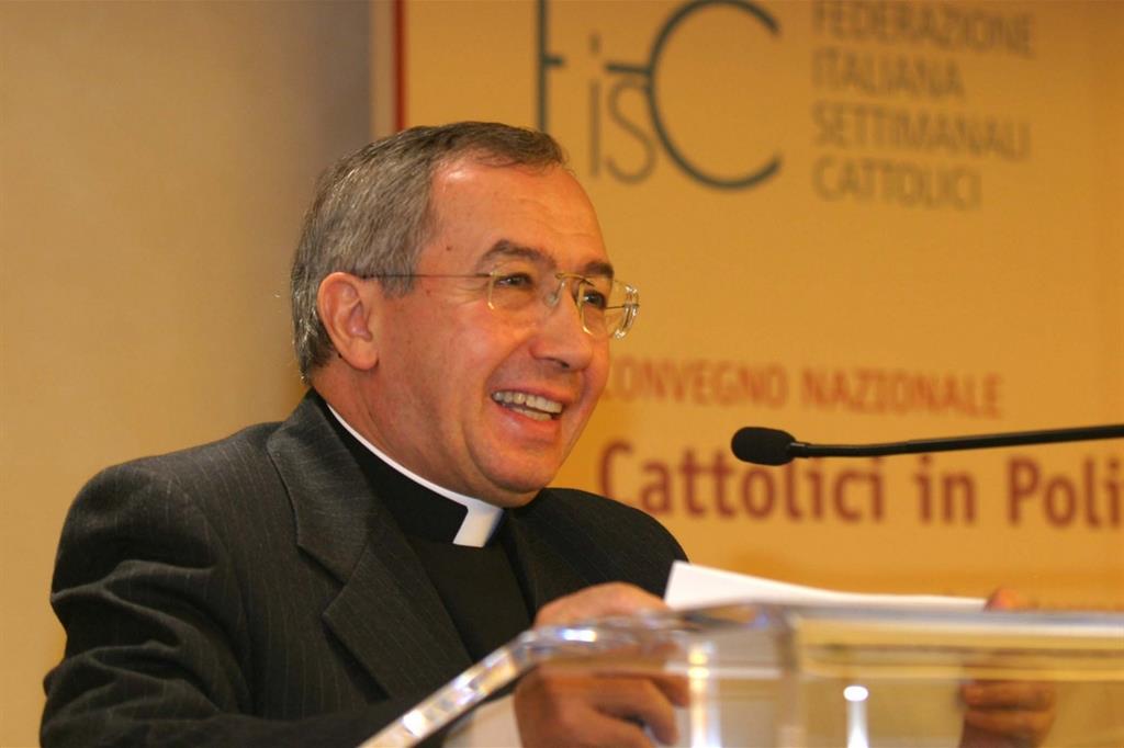 Monsignor Vincenzo Rini, in una foto del 2006