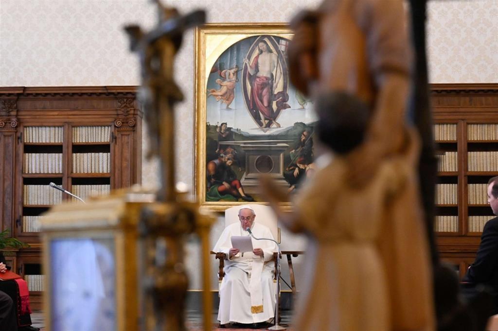 Il Papa: preghiamo per tutti, anche per i nostri nemici