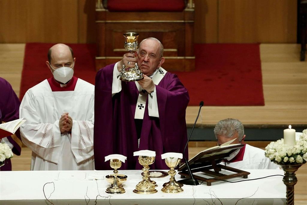 Messa d'Avvento celebrata dal Papa ad Atene domenica 5 dicembre durante la sua visita apostolica a Cipro e in Grecia