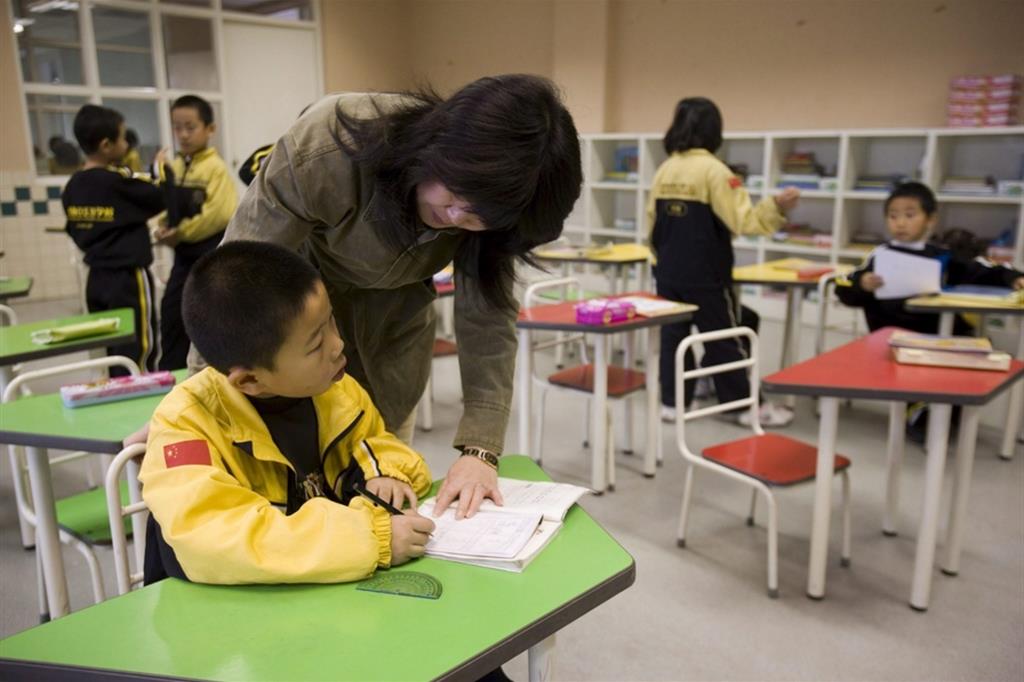 Pechino regola "per legge" le ore di studio dei giovani