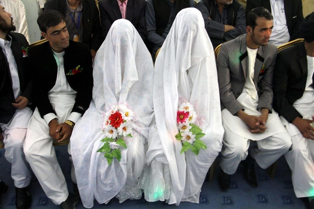 Un matrimonio collettivo a Ghazni