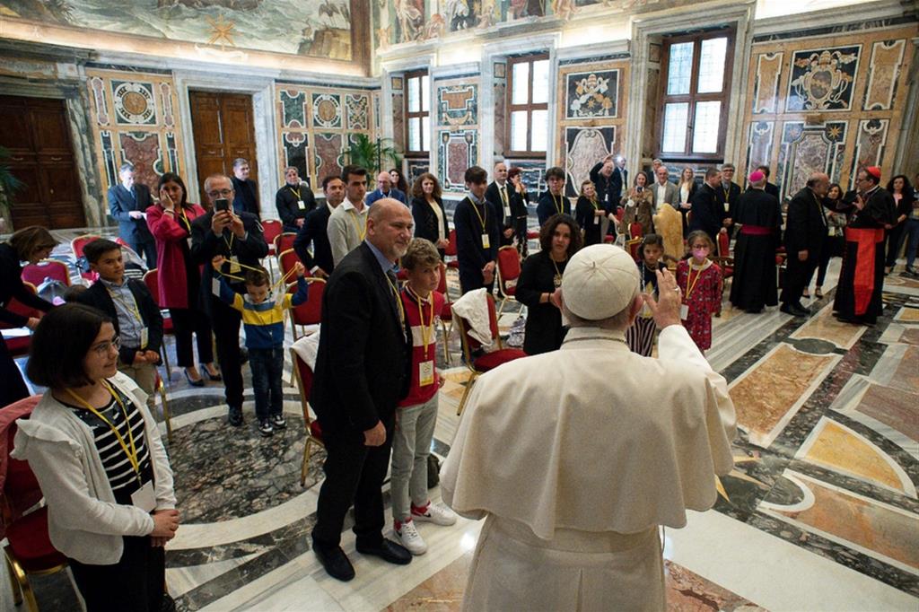 L'udienza di papa Francesco all'Associazione Meter stamani in Sala Clementina in Vaticano