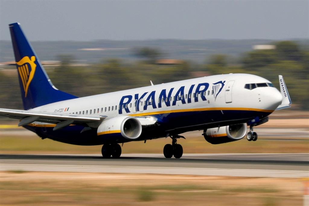 Ryanair valuta l'addio alla borsa di Londra