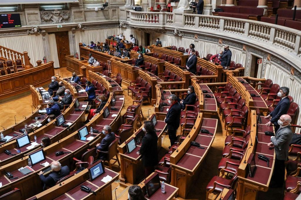 Il Parlamento di Lisbona ha approvato la legge con con 136 voti a favore, 78 contrari e 4 astensioni