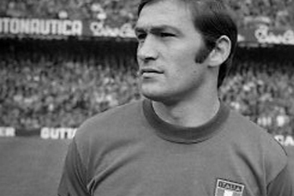 Tarcisio Burgnich prima di Italia-Lussemburgo del 31 marzo 1973, gara di qualificazione ai Mondiali in Germania Ovest