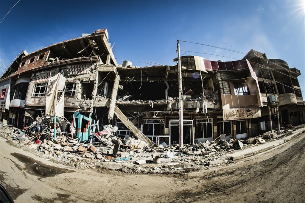 Case distrutte a Qaraqosh, Iraq. I civili sono stati vittime di tutti i belligeranti