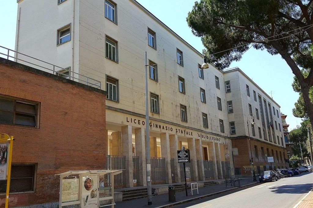 La sede del liceo classico "Giulio Cesare" di Roma