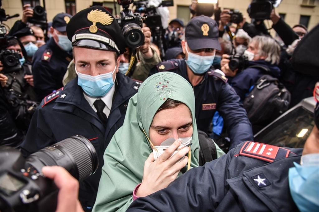 Il ritorno in Italia di Silvia Romano dopo 18 mesi di prigionia