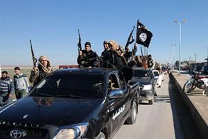 In Siria e Iraq il Daesh non è morto ma solo stordito