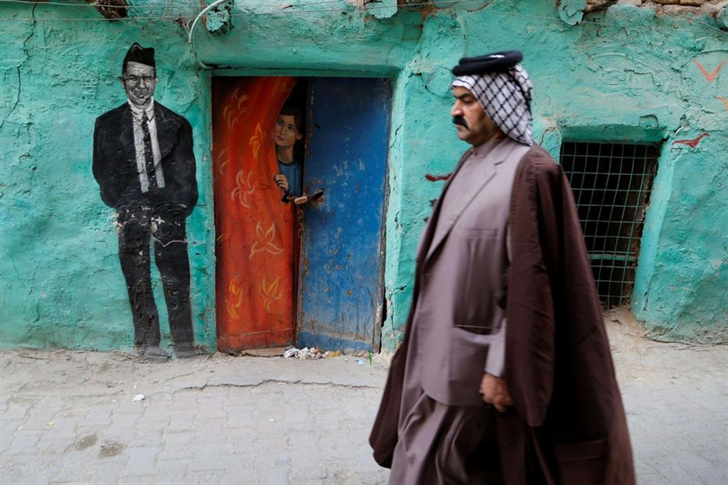 I murales: dipingere la città per riportare la speranza a Baghdad
