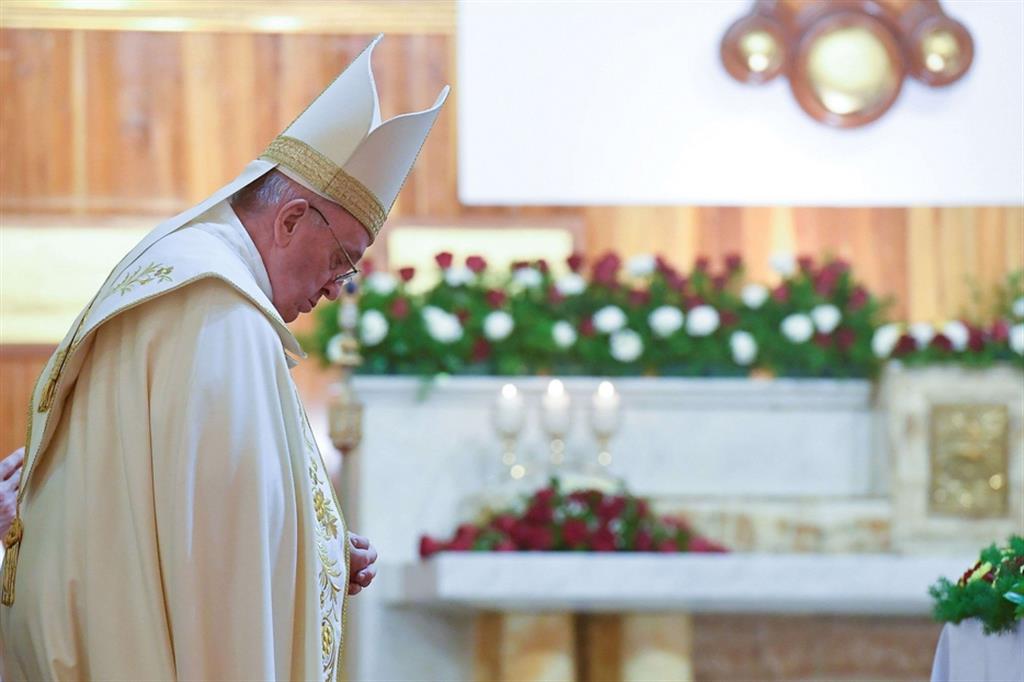 Il Papa durante la Messa di ieri a Baghdad