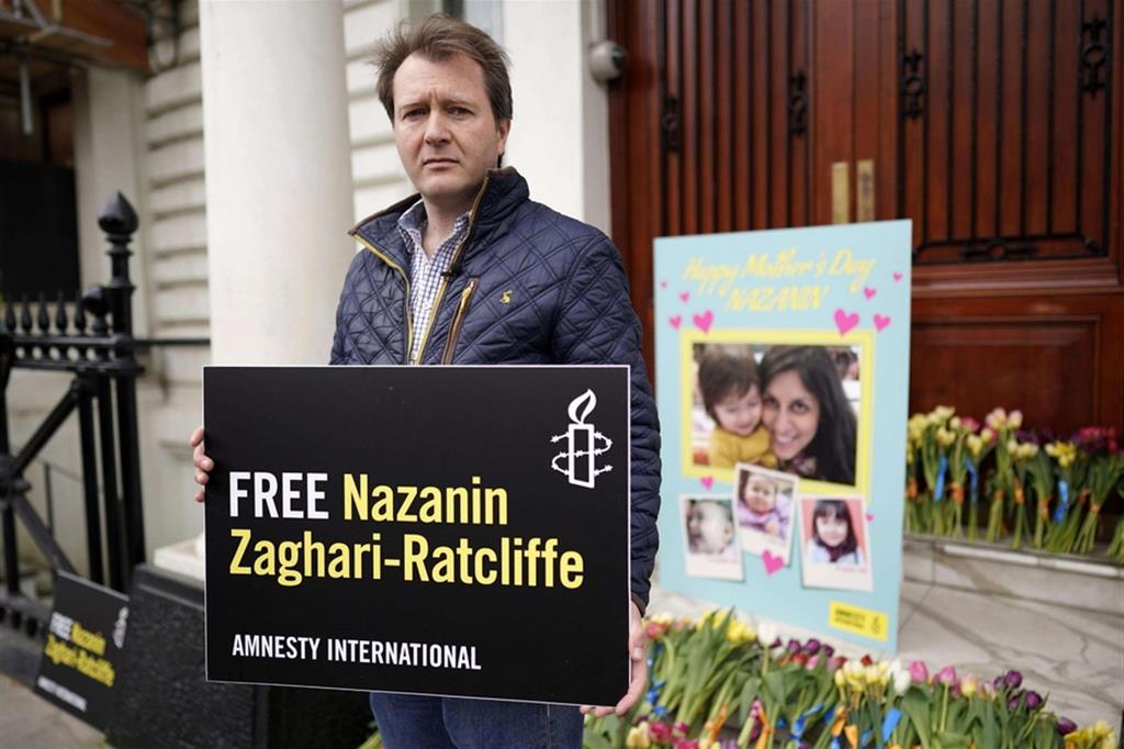 Il marito di Nazanin a una recente manifestazione a Londra per la sua liberazione