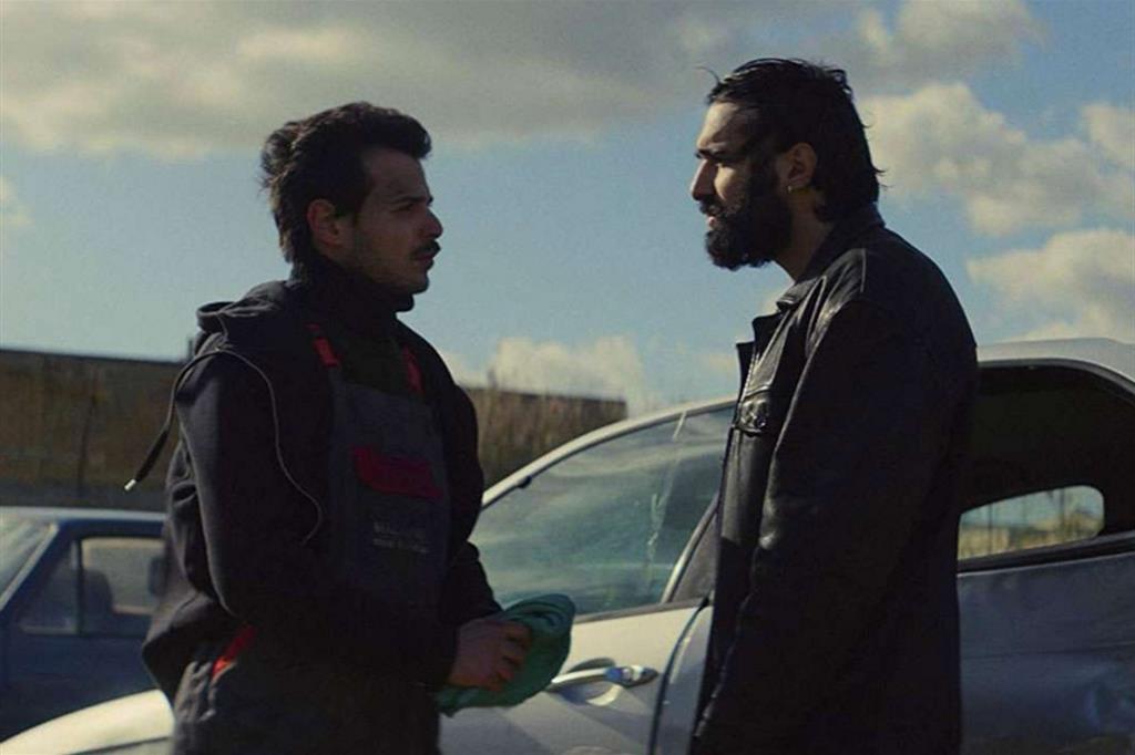 Una scena del film “Amare amaro” di Julien Paolini, con Syrus Shahidi