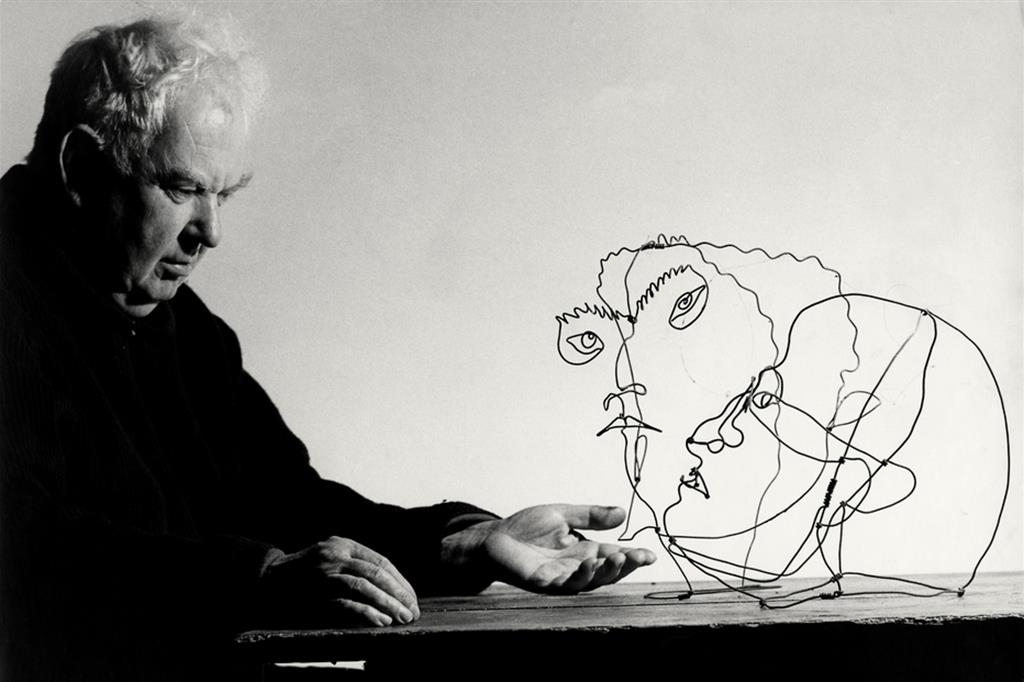 “Alexander Calder, Saché, 1963”. Ritratto fotografico di Ugo Mulas