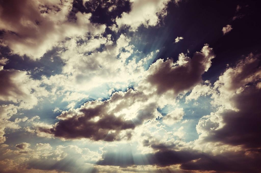 Le nuvole, specchio di sé e strada verso il divino