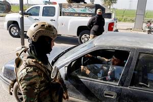 Dieci razzi contro una base Usa nell'ovest dell'Iraq: «Ucciso un contractor»