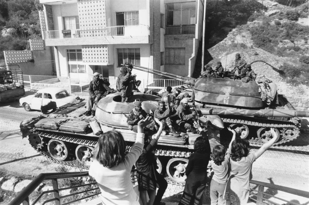 1977 - Libano - È il primo grande intervento organizzato da Msf in zona di guerra: il Paese è nel pieno del sanguinoso conflitto interno